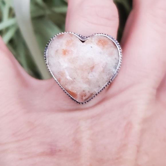 New Heart Shaped Sunstone 925 Silver Ring. - Picture 16 of 16